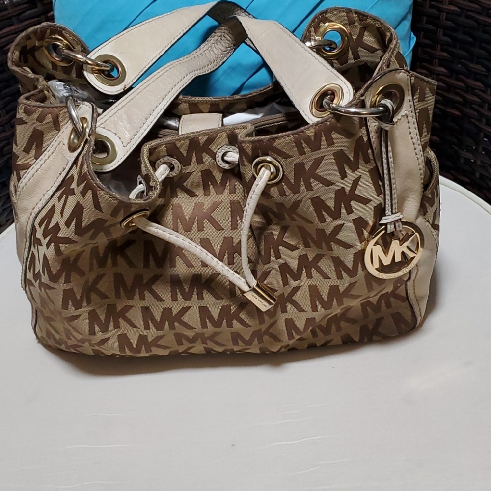 Authentic Michael Kors purse